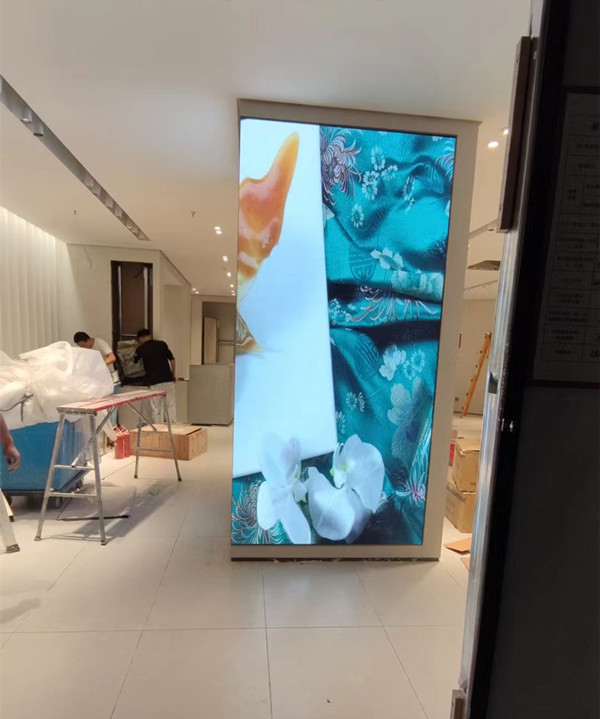 大宁商场门店转角LED显示屏